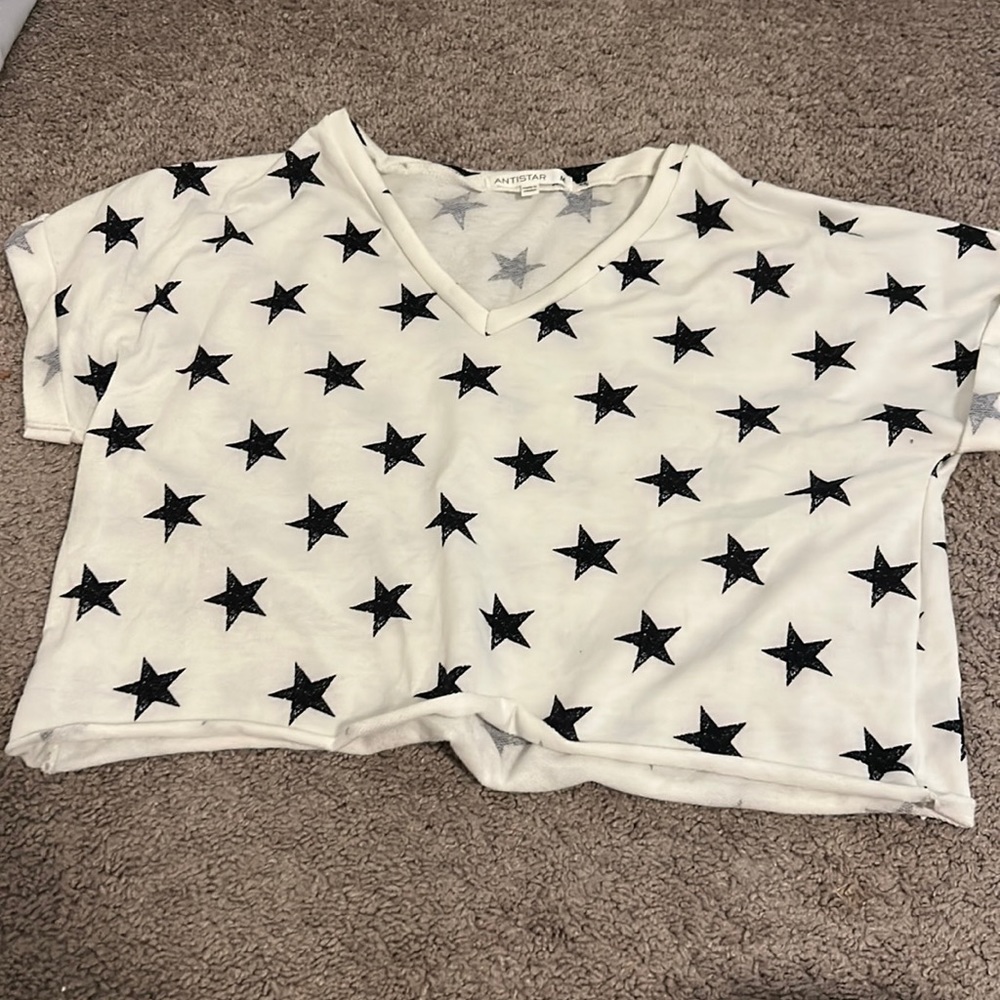 Black and white star crop top